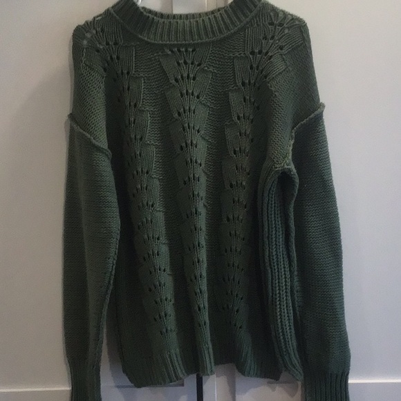 Green knit sweater - Picture 1 of 4